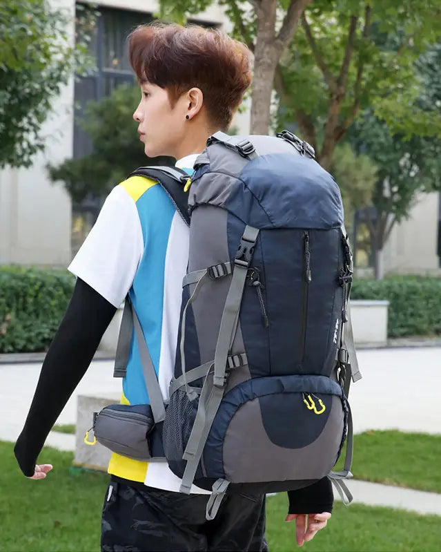 Hiking Daypack for Adventure Lovers – Lightweight, Ultra-Comfy, Weather-Ready